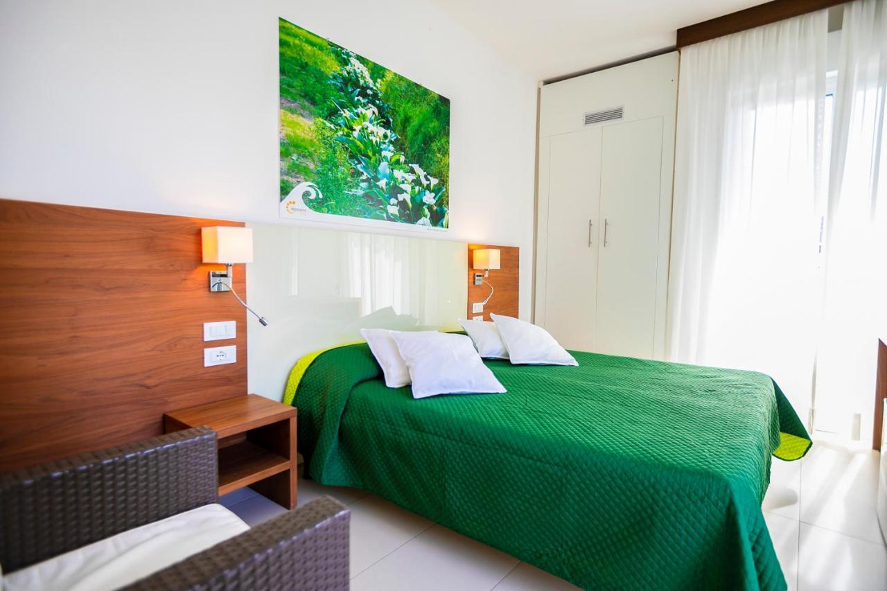 ביביונה Hotel President מראה חיצוני תמונה