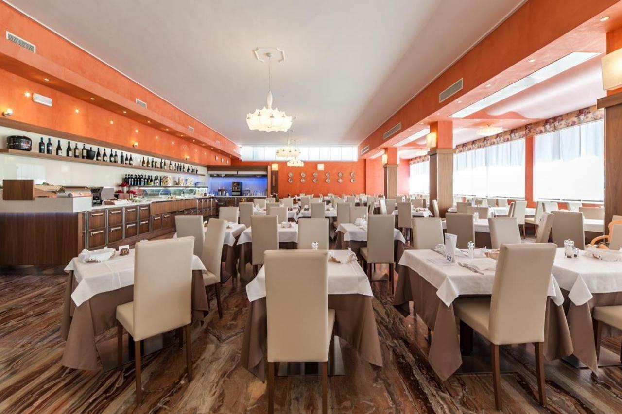 ביביונה Hotel President מראה חיצוני תמונה