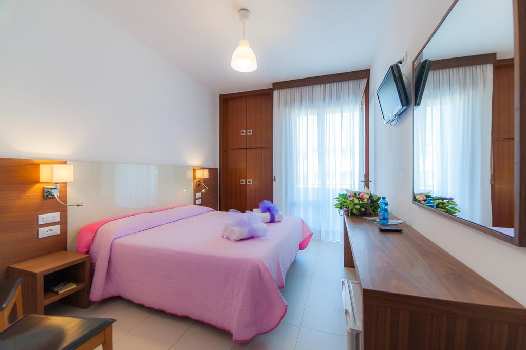 ביביונה Hotel President מראה חיצוני תמונה