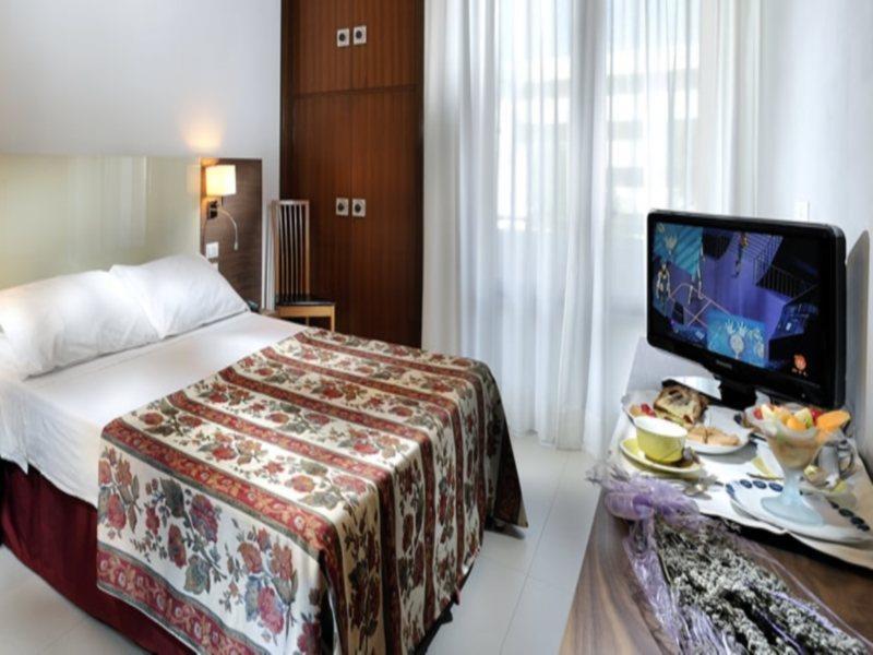 ביביונה Hotel President מראה חיצוני תמונה